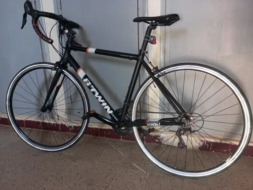 Vélo Decathlon triban 500