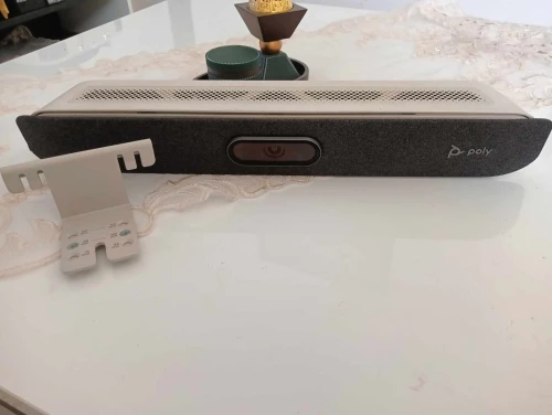 Poly studio x3 (Système de conférence)