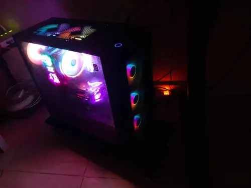 PC GAMER RTX 2080 / i5 10600K