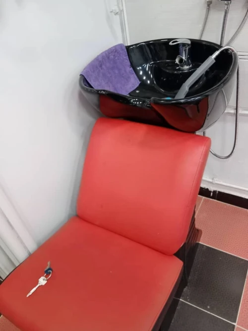Matériel salon de coiffure