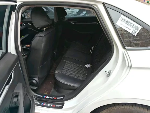Geely Emgrand 2025 Manuel 1,5 127 Ch