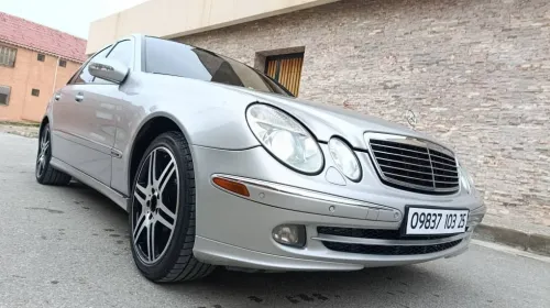 Mercedes Avantgarde 2003 E 350