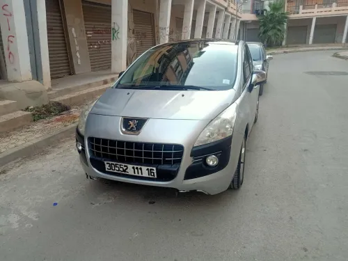 Peugeot 3008 2011 