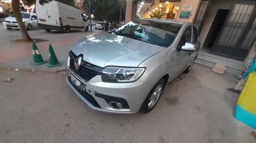 Renault Symbol 1.6 MPI 2023 