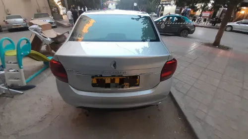 Renault Symbol 1.6 MPI 2023 