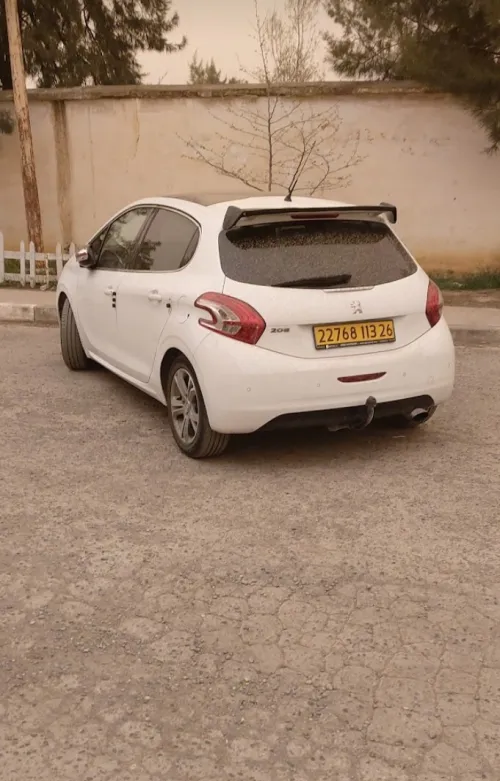 Peugeot 208 2013 Allure