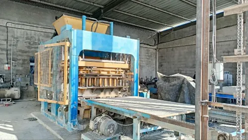Machine Parpaing Hourdis ماكينة الطوبة للبيع