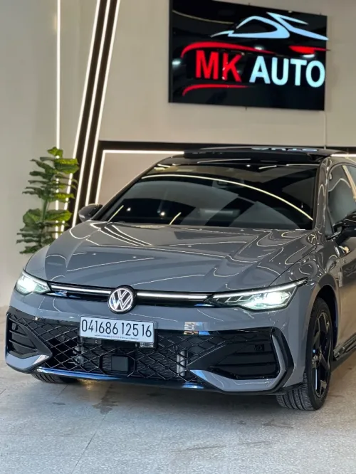 Volkswagen Golf 8.5 2025 