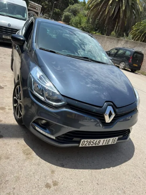 LOCATION DE VOITURE HFR