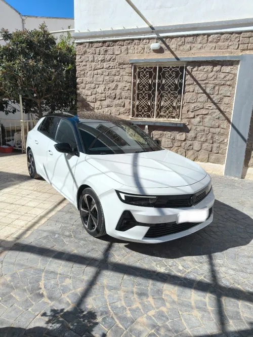 Opel Astra 2024 Gs line