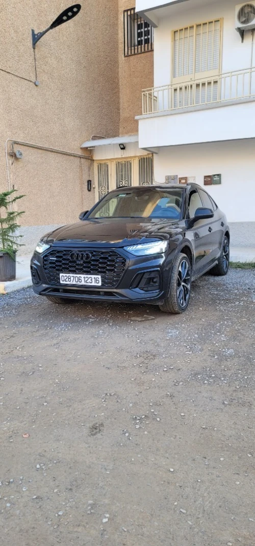 Audi Q5 2023 S line Full option