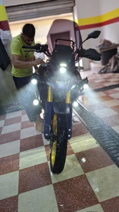 Suziki 800 de 2023