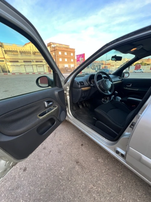 Renault Clio 2 2006 Initiale