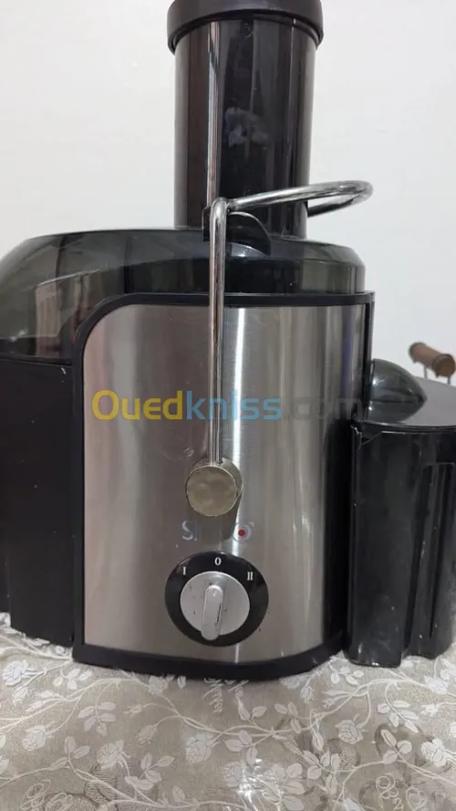 Centrifugeuse 850 W