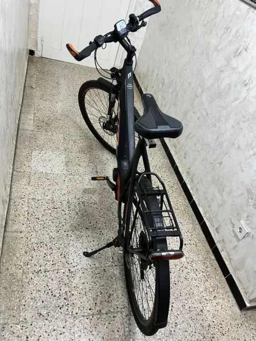 Vélos électriques et manuelles