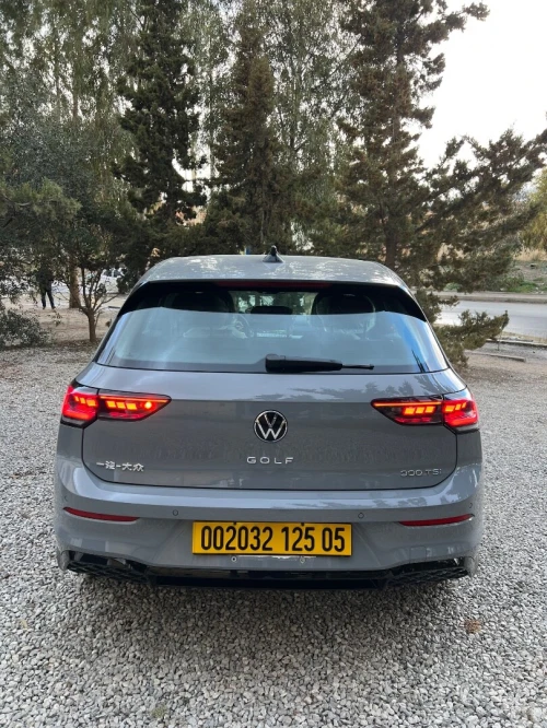 Volkswagen Golf 8 2025 R-Line