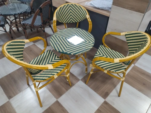 Chaises Terasse Parisienne Restaurant /Cafeteria