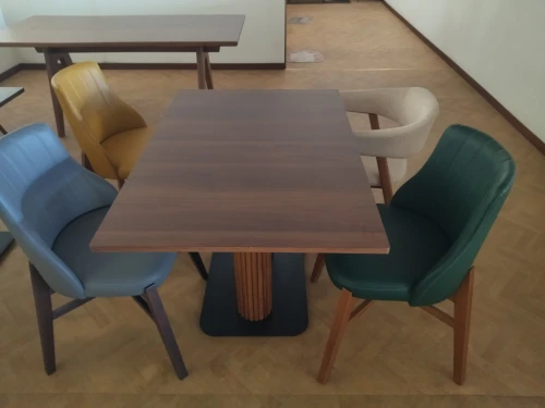 TABLE & Chaises Restaurants /Cafétérias /Hôtels /Cuisine