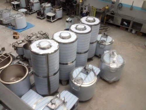 FABRICATION DE CITERNE ET CUVE EN INOX STANDARD ET SUR MESURE