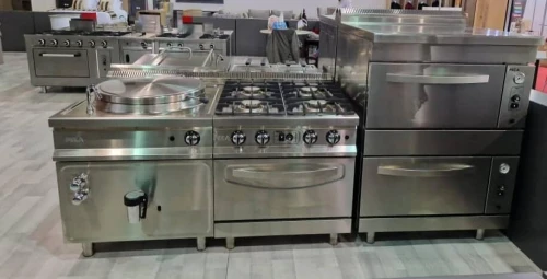 EQUIPEMENTS DE CUISINE PROFESSIONNEL ET COLLECTIVITES LOCALES