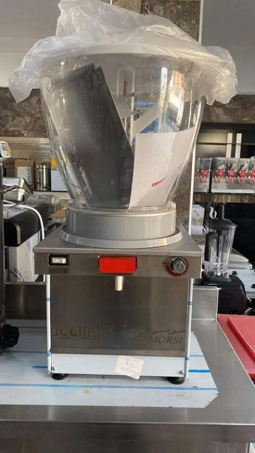 EQUIPMENT DE CAFETERIA