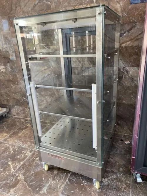 EQUIPMENT DE CAFETERIA