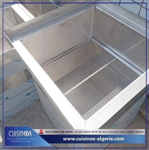 Caniveaux et Avaloire avec Siphons en Inox