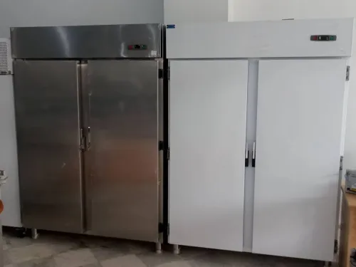 ARMOIRE REFRIGEREE
