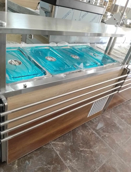 BAIN MARIE