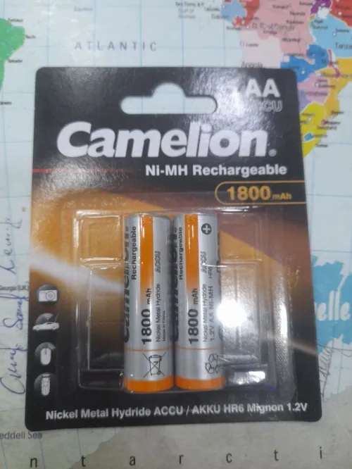 Pile rechargeable Camelion AA HR6 1.2V 1800mAH (paquét de 2)
