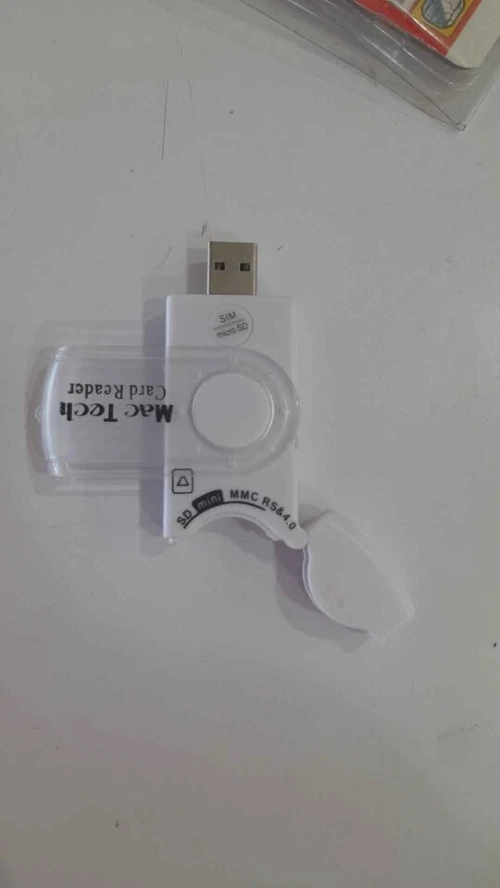 Lecteur de carte sim lecteur de puce et carte mémoire