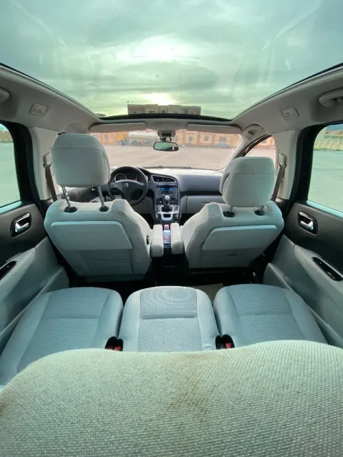 Peugeot 5008 2013 Allure