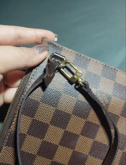 Pochette Louis vuitton en cuir pour femme