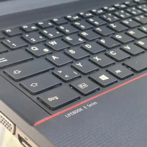 FUJITSU E746 I5 6EME 8G 256SSD 14"