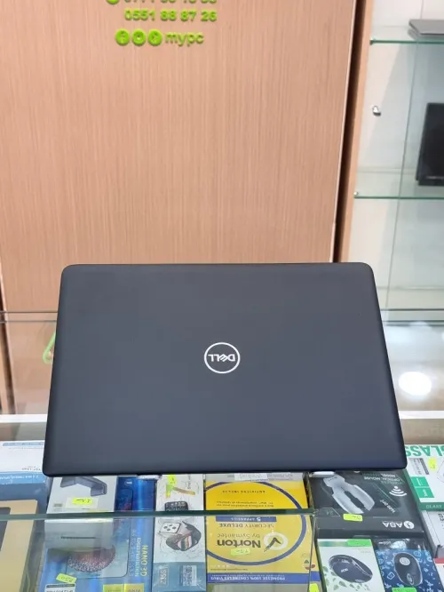 DELL 3400 I7 8EME 16G/256 NVIDIA MX930