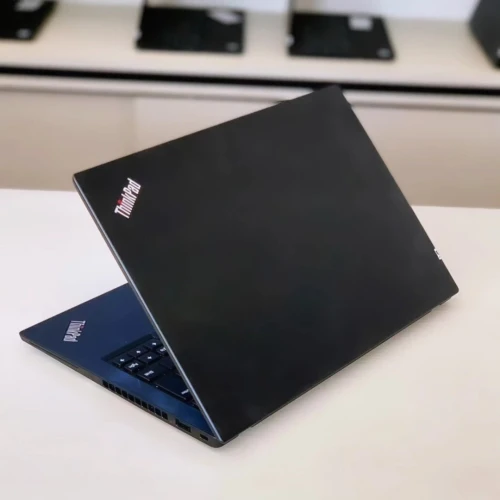 THINKPAD X280 i7 8EME 8G 256SSD 12.5" FHD 