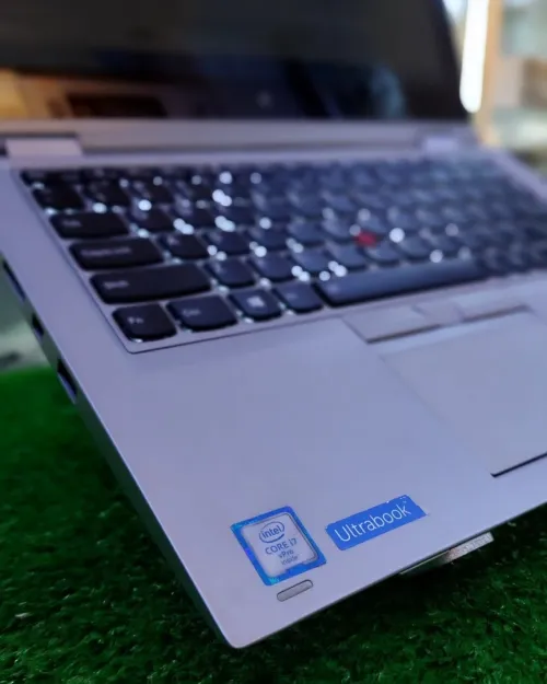 THINKPAD YOGA 260 i7 6EME 8G 256SSD 12.5'' FHD TACTILE ROTATIF 360 