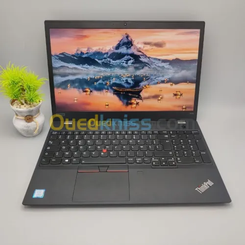 THINKPAD T590 I7 8eme 16GB 256GB SSD 15.6" FHD IPS  