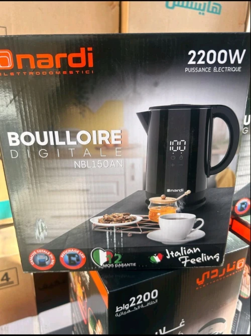 Bouilloire NARDI 1,5L AVEC AFFICHEUR BLANC / NOIR