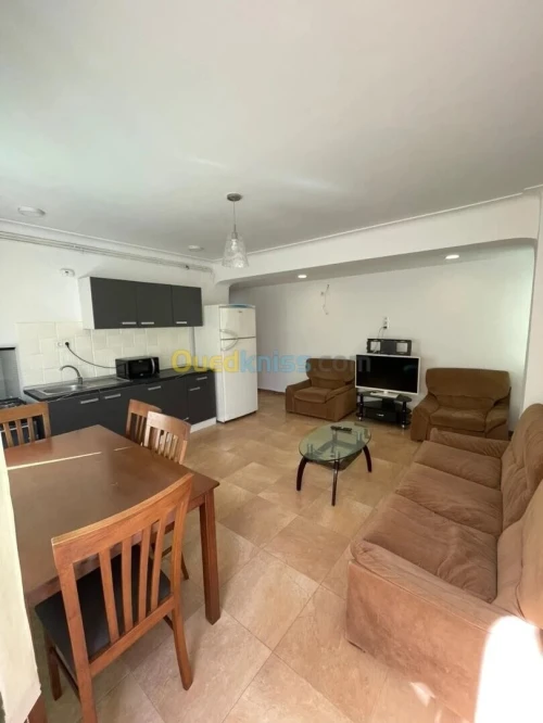 Location Appartement F2 Alger Hydra