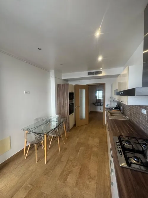 Location Appartement F4 Alger Hydra