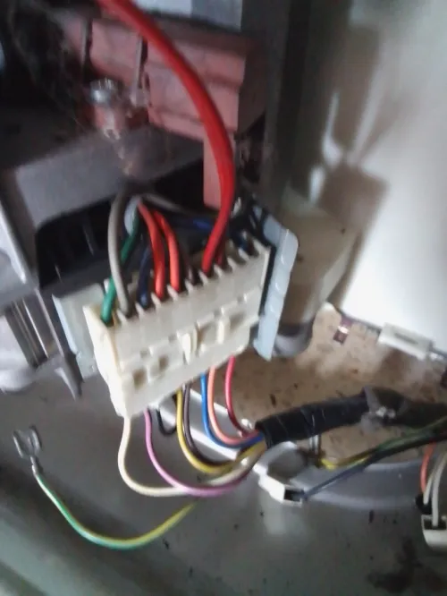 Reparations machines a laver Frigidaire eg cuisiniere