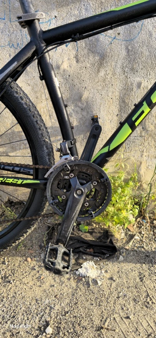 VTT FOCUS BLACK Forest 27R 4.0