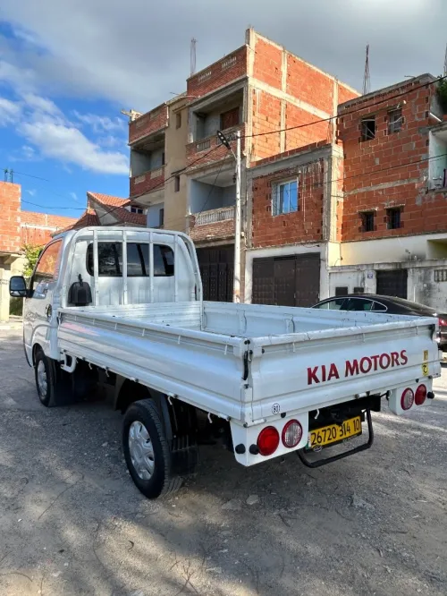 Kia K2700 2014