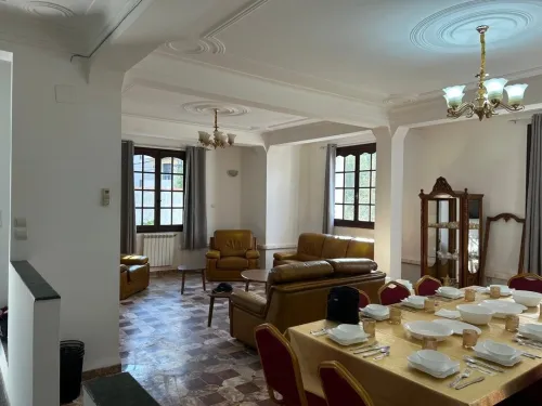 Location vacances Appartement Niveau de villa F5 Alger Dely brahim