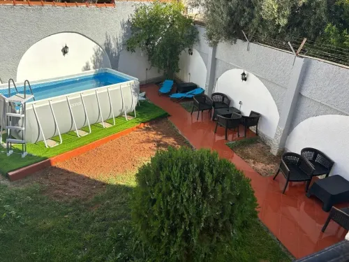 Location vacances Appartement Niveau de villa F5 Alger Dely brahim