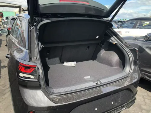 Volkswagen T-Roc 2025 R-Line 
