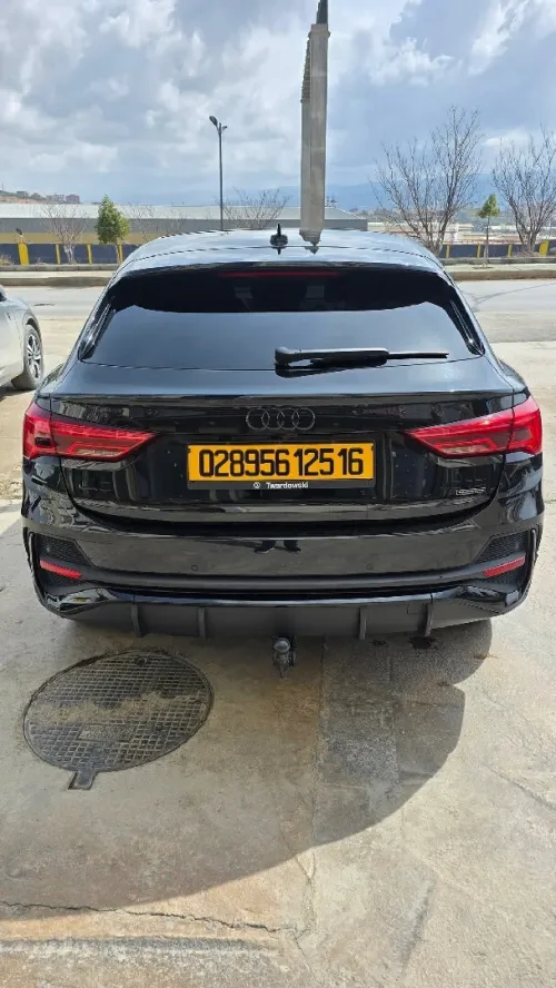 Audi Q3 2025 S line