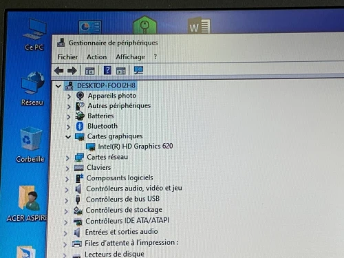 ACER ASPIRE A515-573 / I3 7 EME / 8G / 256 SSD /15.6 FHD