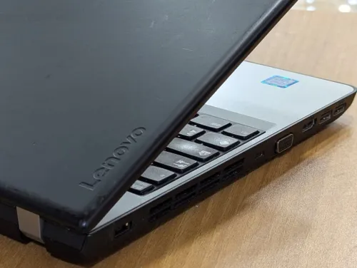LENOVO THINKPAD E570 / I5 7EME / 8G /256 SSD /15.6 FHD +CARTABLE